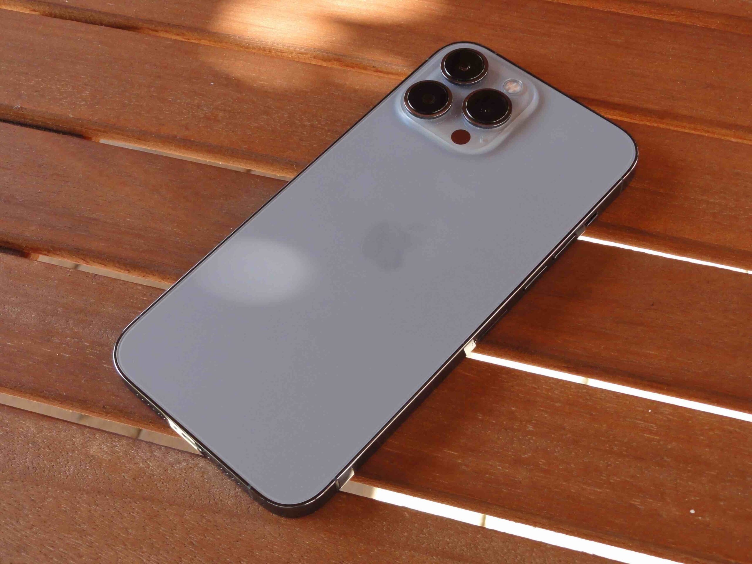 iPhone 13 Pro Max 1 جائزہ لیں