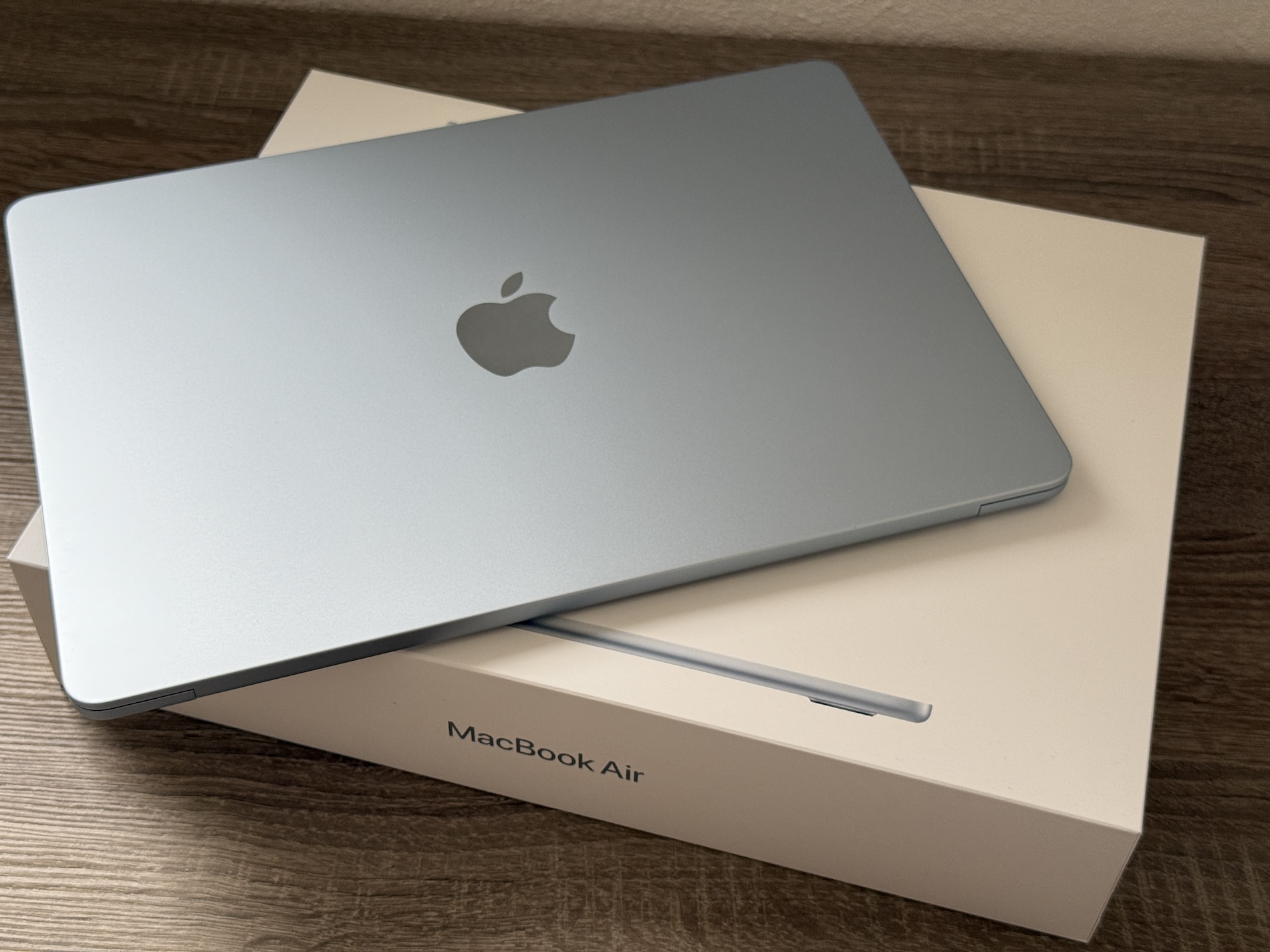M4 MacBook Air 13 20 M4 MacBook Air 13 20